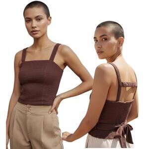 Anthropologie square-neck cropped tank in chocolate brown color. Size 1X